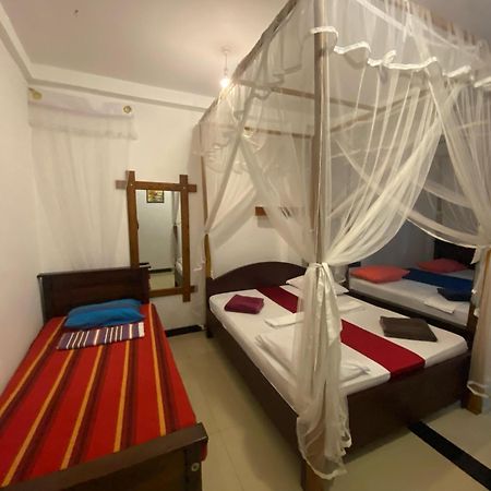 Sigiri Holiday Bungalow Sigiriya Exterior foto